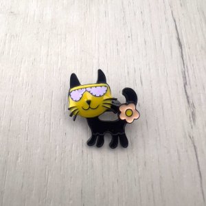 малка брошка с емайл котка 1