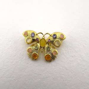 брошка с котешко око и кристали пеперуда