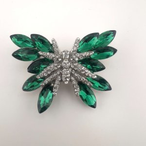 брошка с кристали - пеперуда